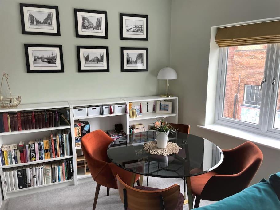 דירות קינגסטון אפון הול The Flat On Humber Street מראה חיצוני תמונה